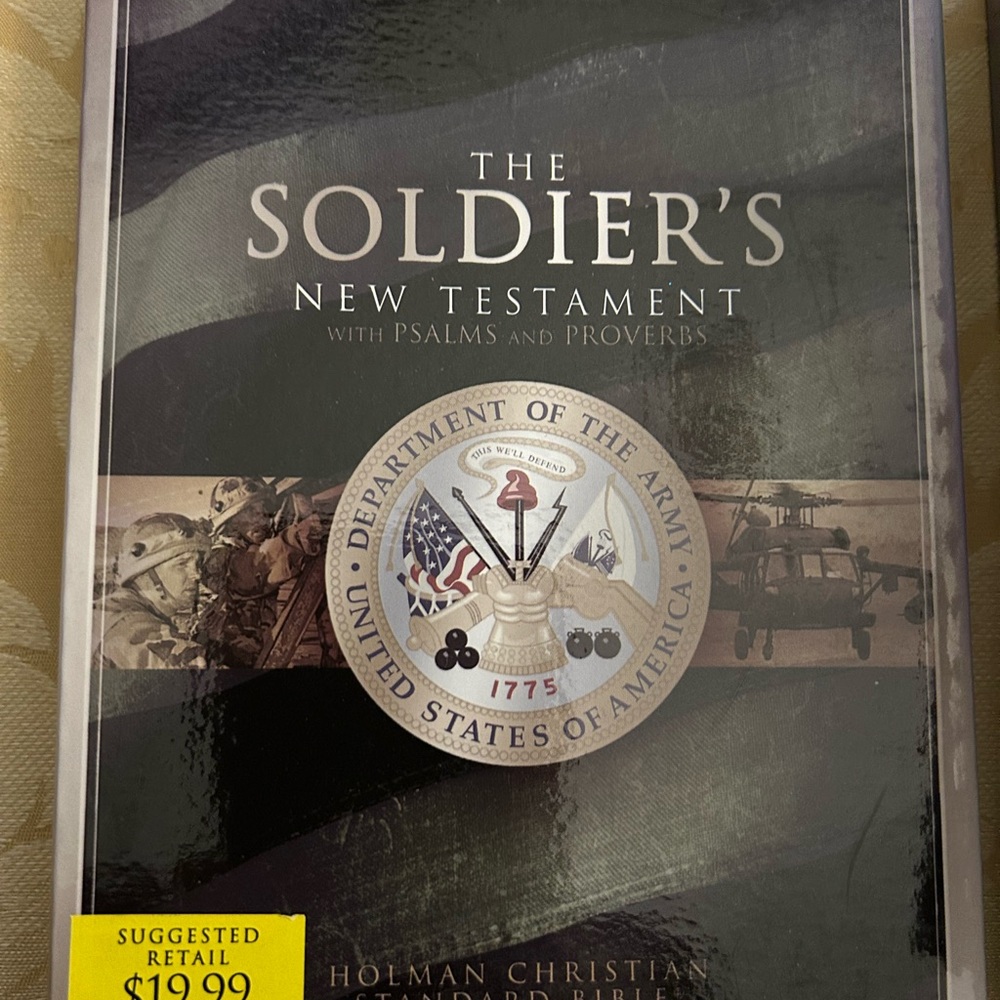 The Soldier's New Testament - Black Cover